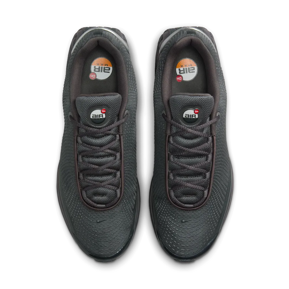 000000_Nike-Air-Max-Dn_BLACK-METALLIC-SILVER_DV3337-202_img3