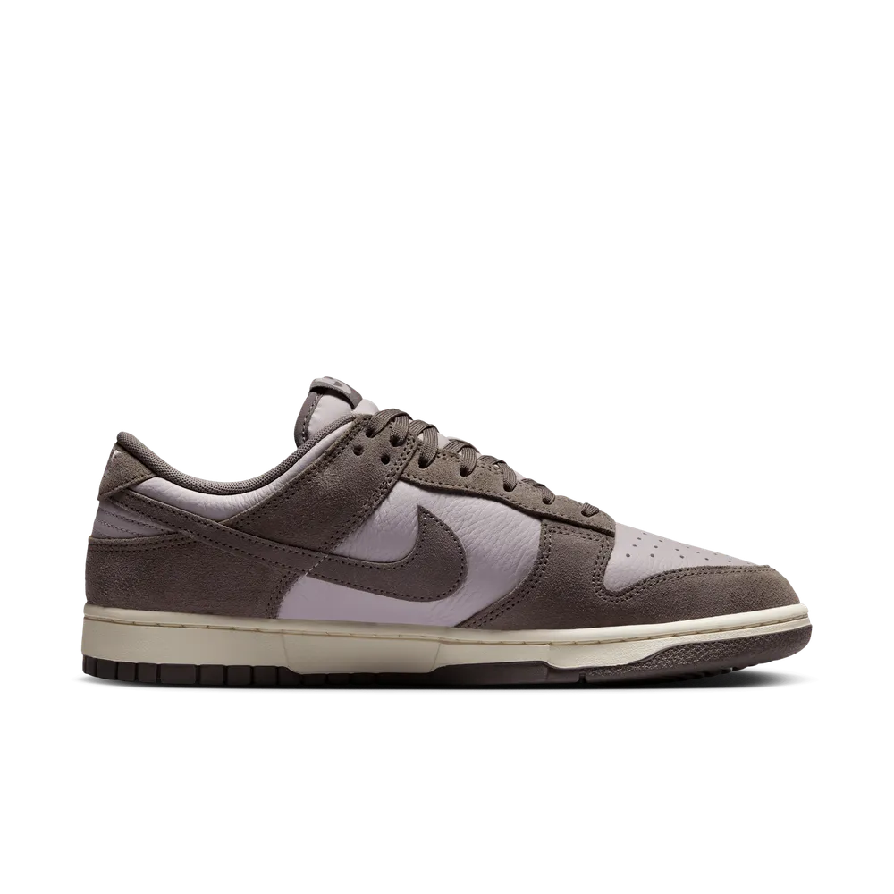564240_Nike-Dunk-Low-Retro-SE_PLATINUM-VIOLET-CAVE-STONE_FQ8249-001_img2