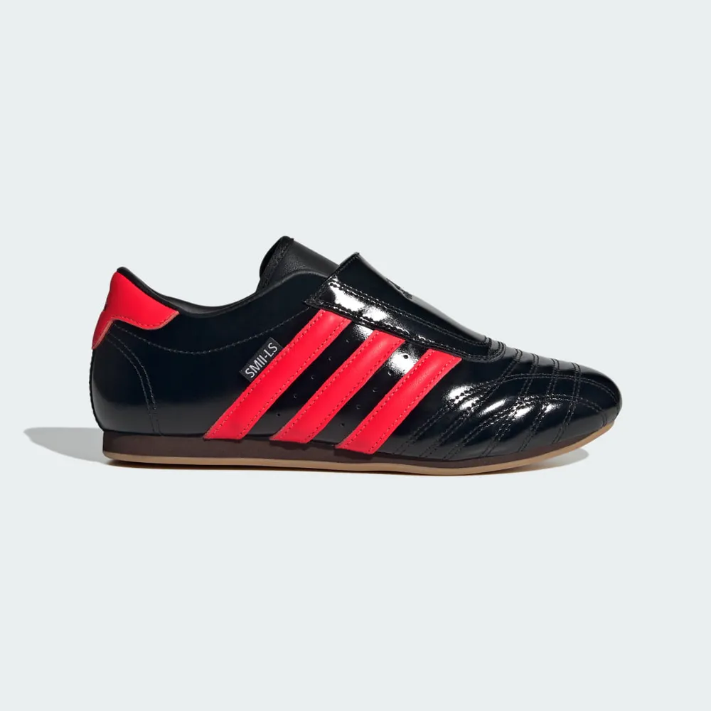 FC2340_adidas-Taekwondo-WMNS_BLACK-SOLAR-RED_JS1228_img0