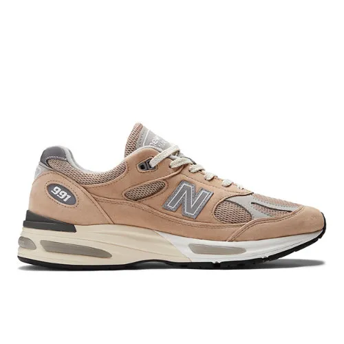 C3A28D_New-Balance-991V2-Made-In-UK_CUBAN-SAND_U991BE2_img0