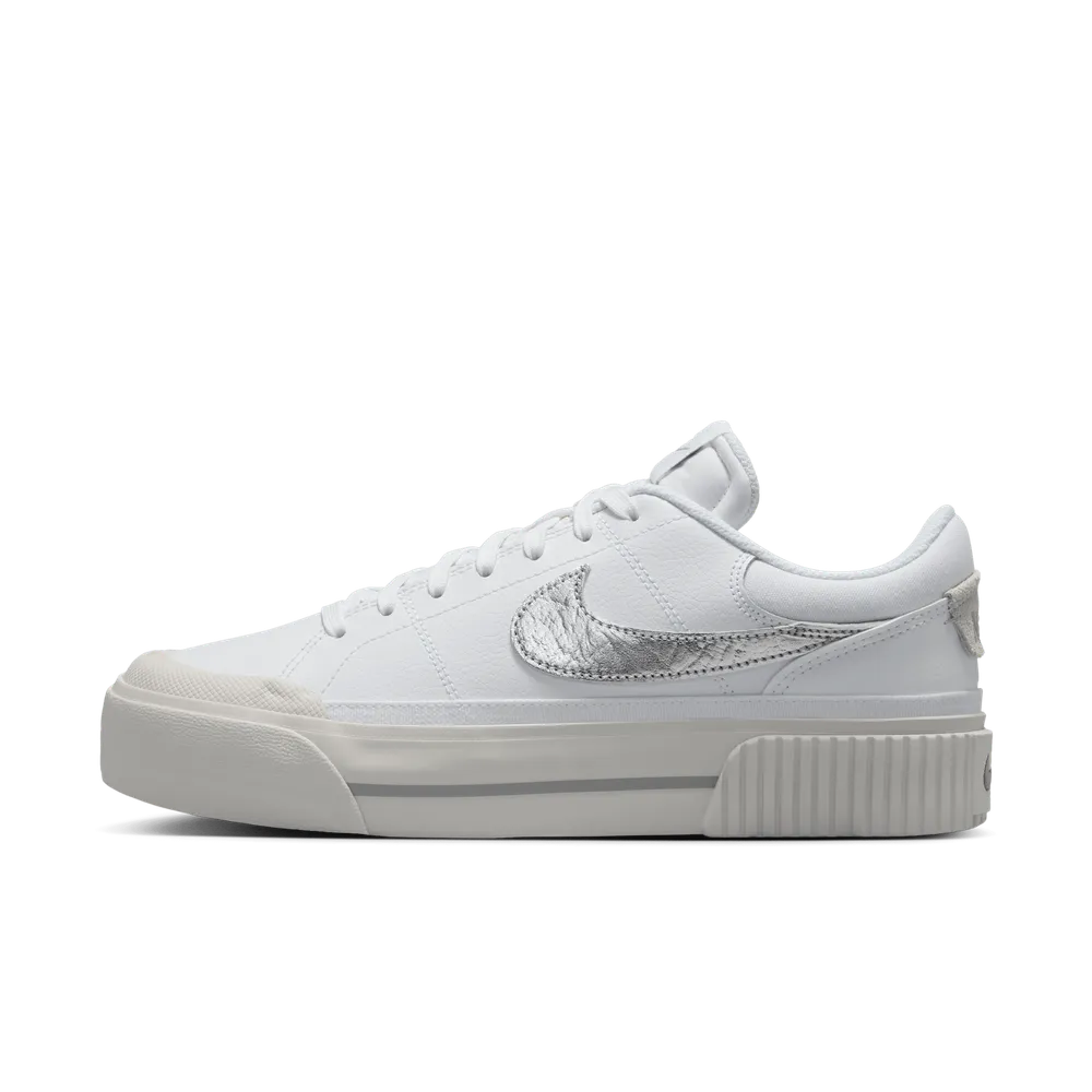 ADAFB3_Nike-Court-Legacy-Lift_WHITE-METALLIC-SILVER_HQ2307-100_img0