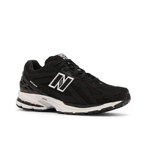 000000_New-Balance-1906R_BLACK-WHITE_M1906RFB_img0
