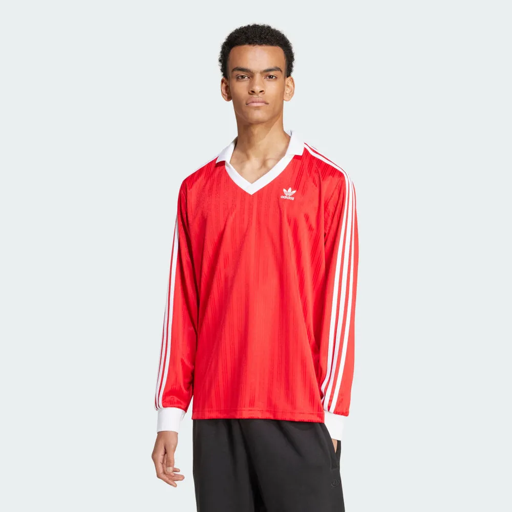 F92E3C_adidas-Pique-Long-Sleeve-T-Shirt_BETTER-SCARLET_IX5226_img0
