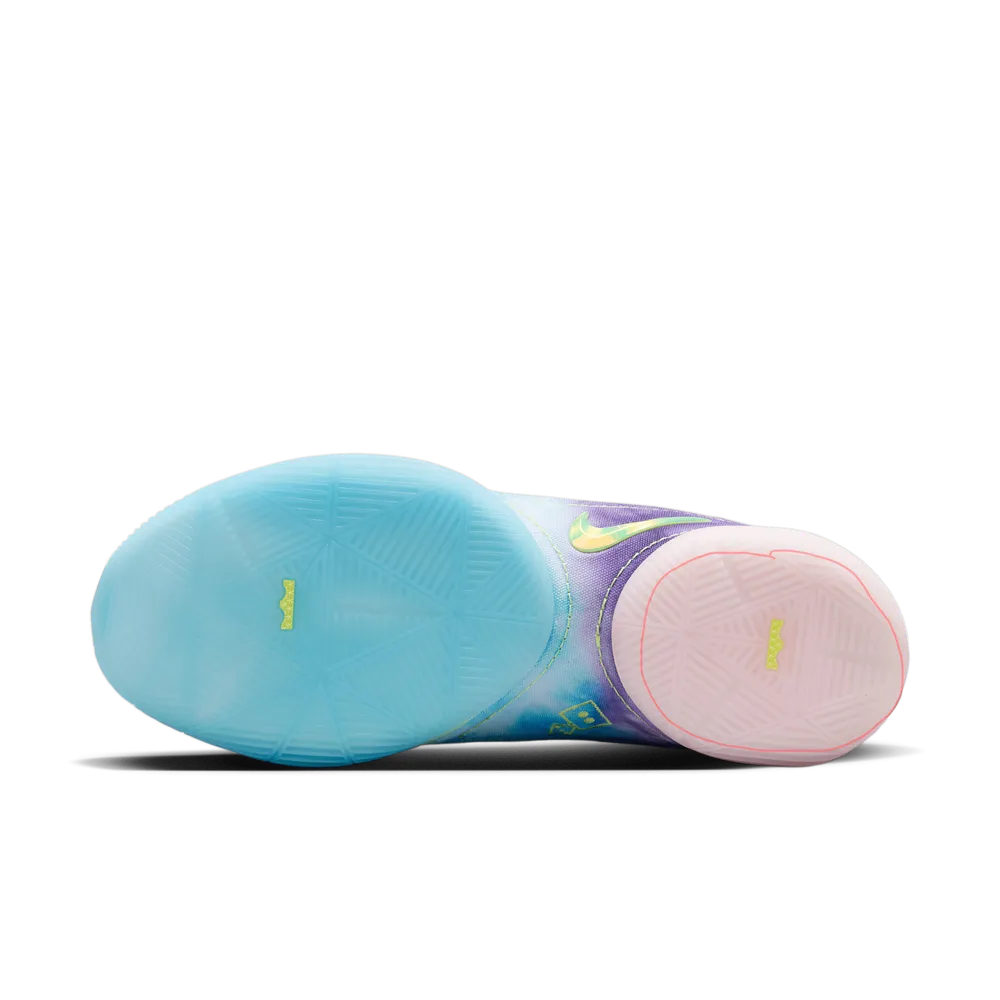 FA4FA2_Monopoly-x-Nike-LeBron-22_TIE-DYE_HV8080-300_img1