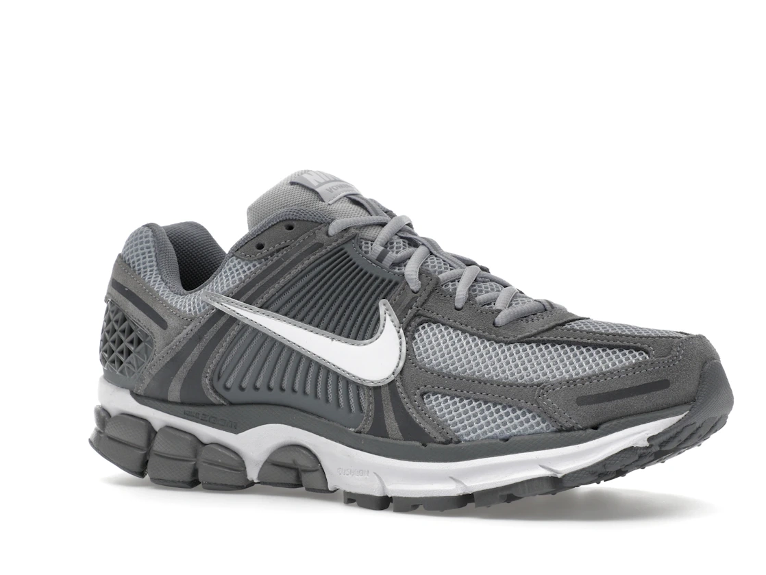 Nike Zoom Vomero 5 