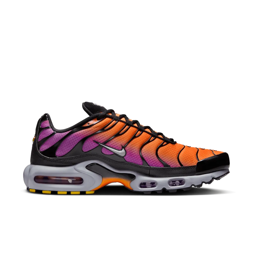 B93B2A_Nike-Air-Max-Plus_DESERT-SUNSET_DM0032-014_img2