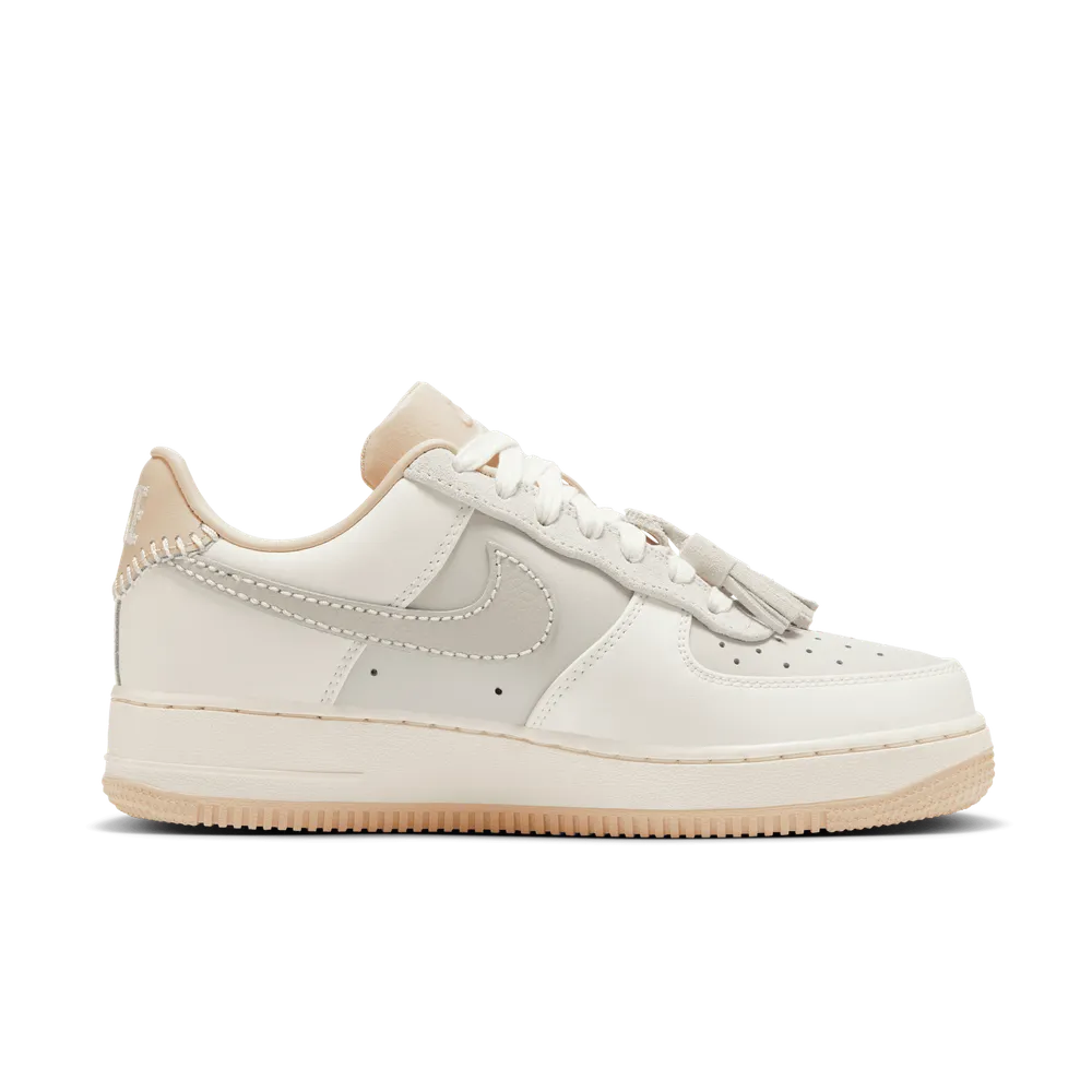 DED8D1_Nike-Air-Force-1-Low_LIGHT-BONE-SAIL_HV1813-001_img2