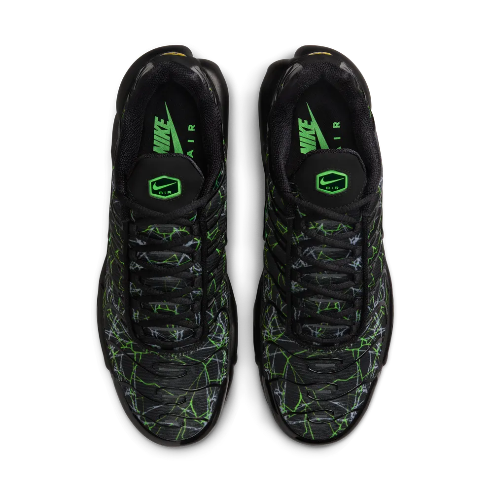0A0A0A_Nike-Air-Max-Plus_BLACK-GREEN-STRIKE_IB3075-001_img3