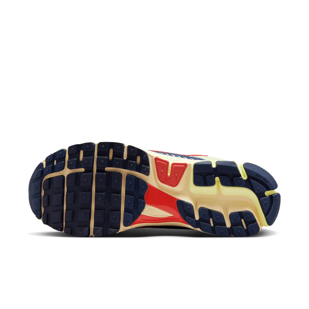 1E3856_Nike-Zoom-Vomero-5_BARELY-VOLT_IB4004-701_img1