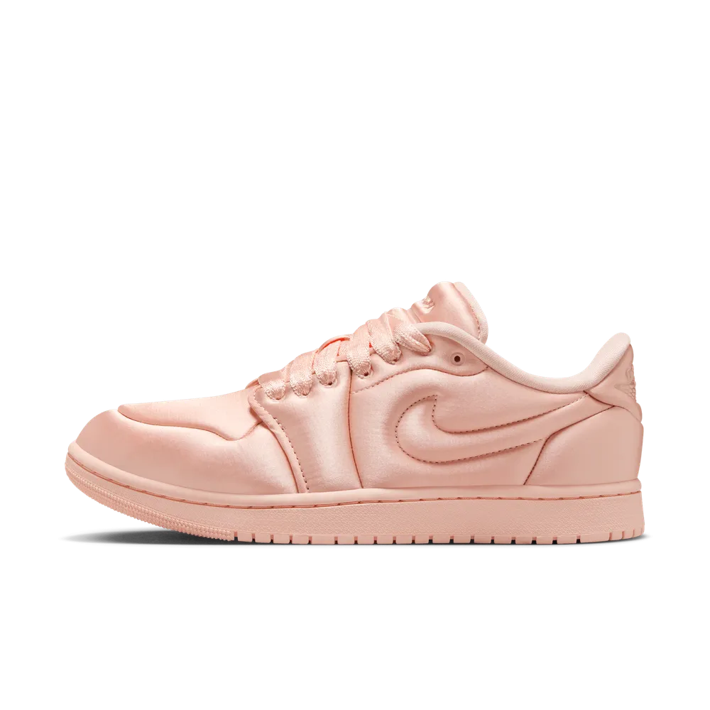 D6A99E_Air-Jordan-1-Low-Method-of-Make-WMNS_SATIN-PINK_HF3969-600_img0