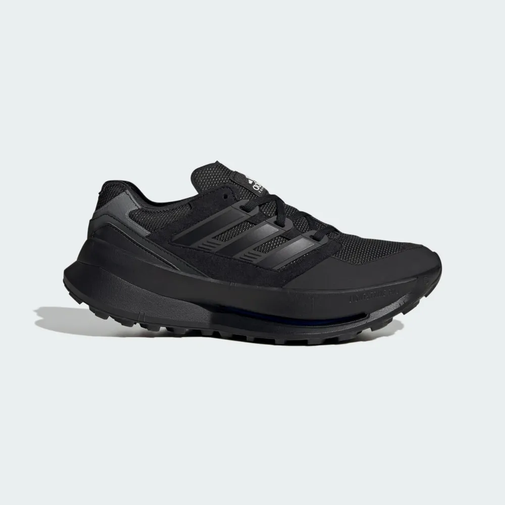 000000_adidas-Equipment-Agravic_CORE-BLACK_JQ7643_img0