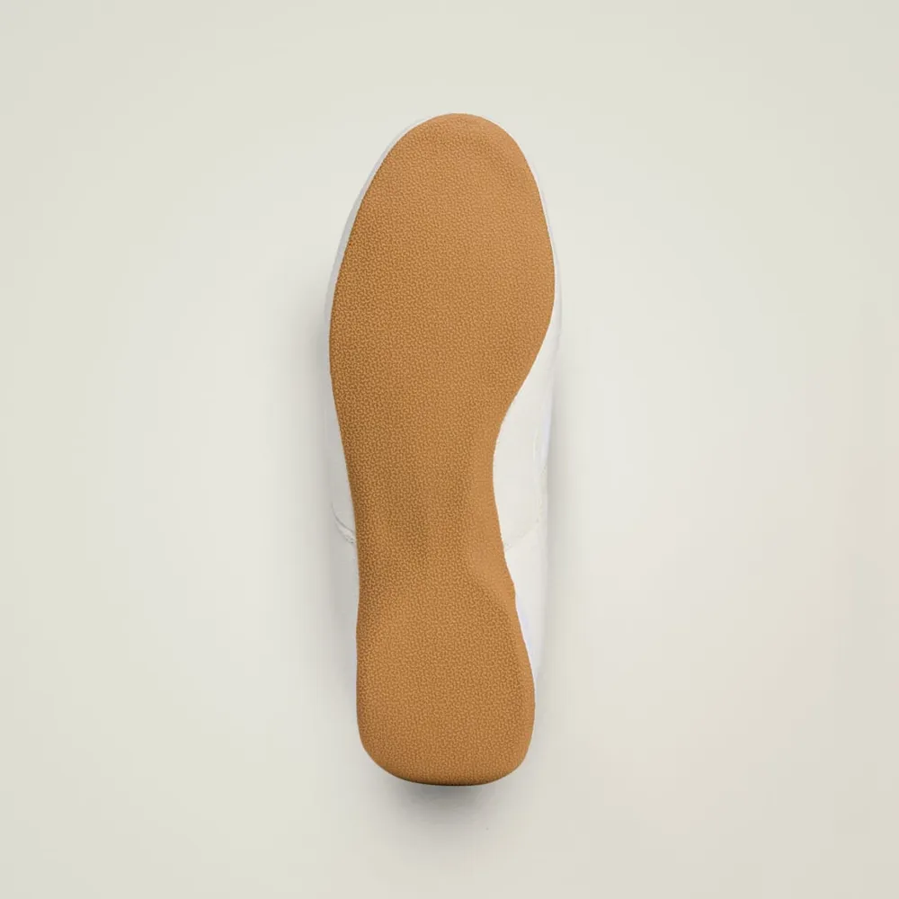 D3D1CE_Stella-McCartney-x-adidas-Rasant-V3_CLOUD-WHITE_JQ9372_img2