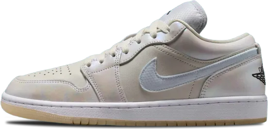 drops/9880/picture/air-jordan-1-low-year-of-the-snake-hf4080-001_Fl1c1Q-2000x2000.webp