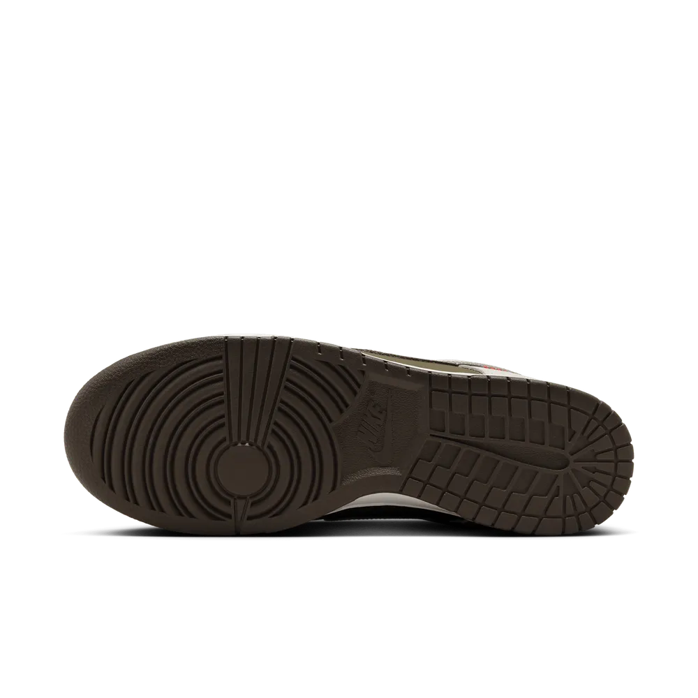 58503F_Nike-Dunk-Low_YEAR-OF-THE-SNAKE_HV5980-231_img1