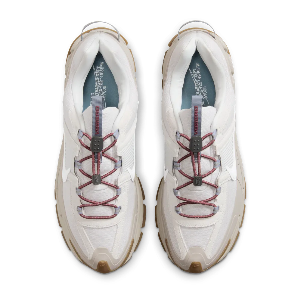 CBC1B9_Nike-Zoom-Vomero-Roam_College-Grey-Gum_HV4294-009_img3