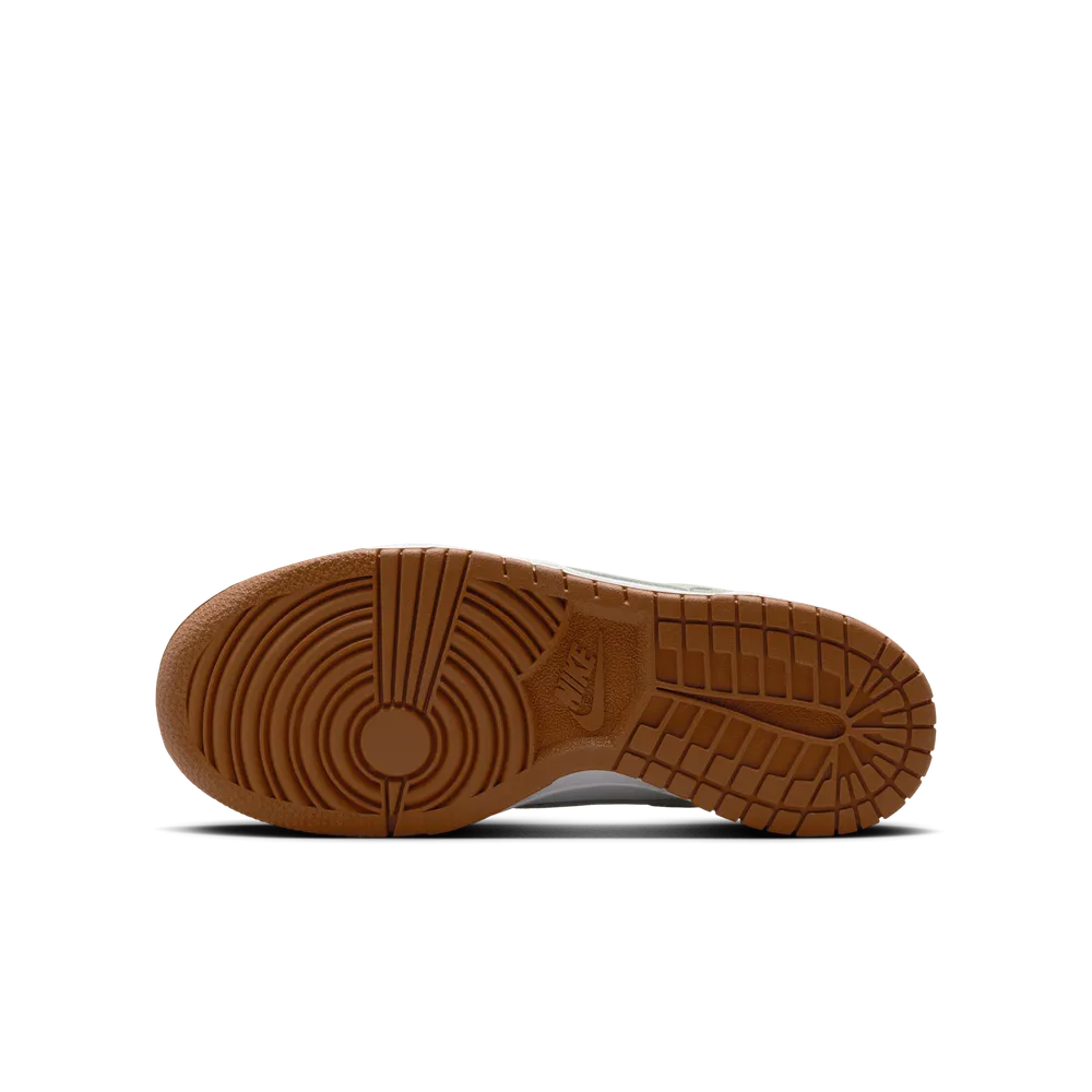 768257_Nike-Dunk-Low-GS_Year-Of-The-Snake_HV6001-101_img1