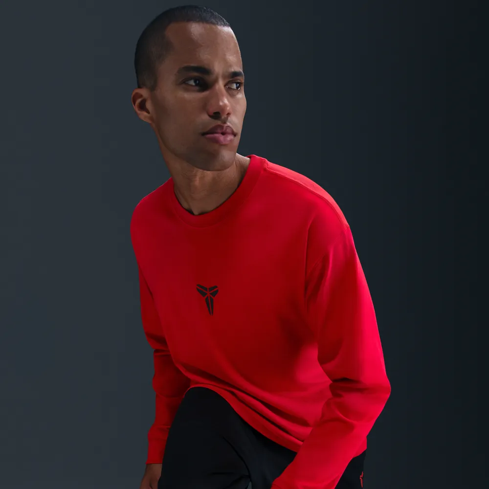 8C0817_Nike-Kobe-Max90-Long-Sleeve-T-Shirt_YEAR-OF-THE-SNAKE-RED_IB0241-657_img2