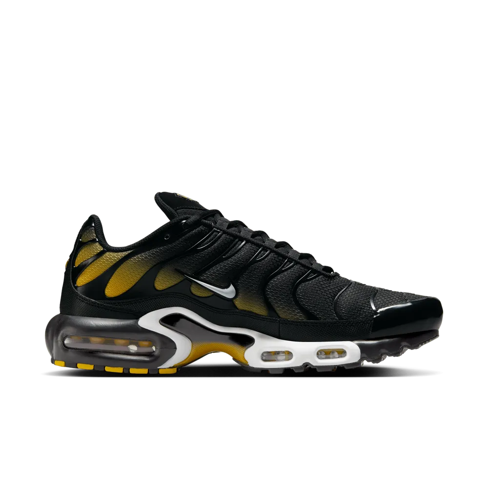 9A7C23_Nike-Air-Max-Plus_BLACK-UNIVERSITY-GOLD_DM0032-013_img2