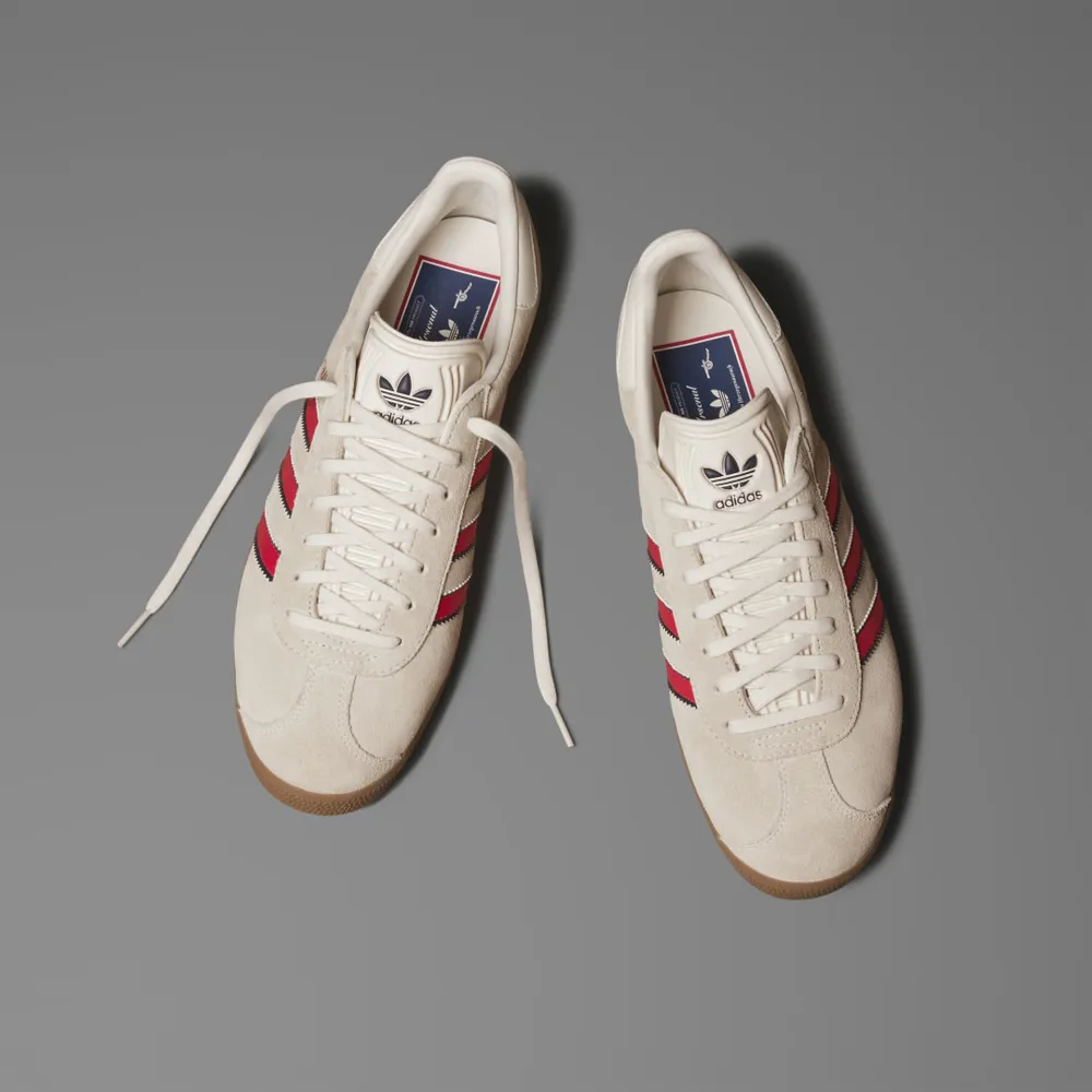 B62533_adidas-Gazelle-Terrace_ARSENAL-F.C._JS3042_img2