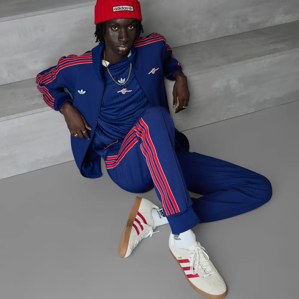 B62533_adidas-Gazelle-Terrace_ARSENAL-F.C._JS3042_img3