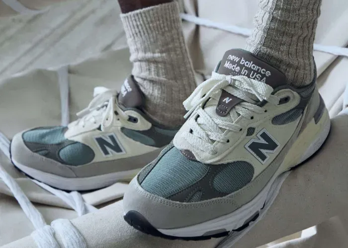 kith-new-balance-993-made-in-usa-spring-101 01.webp