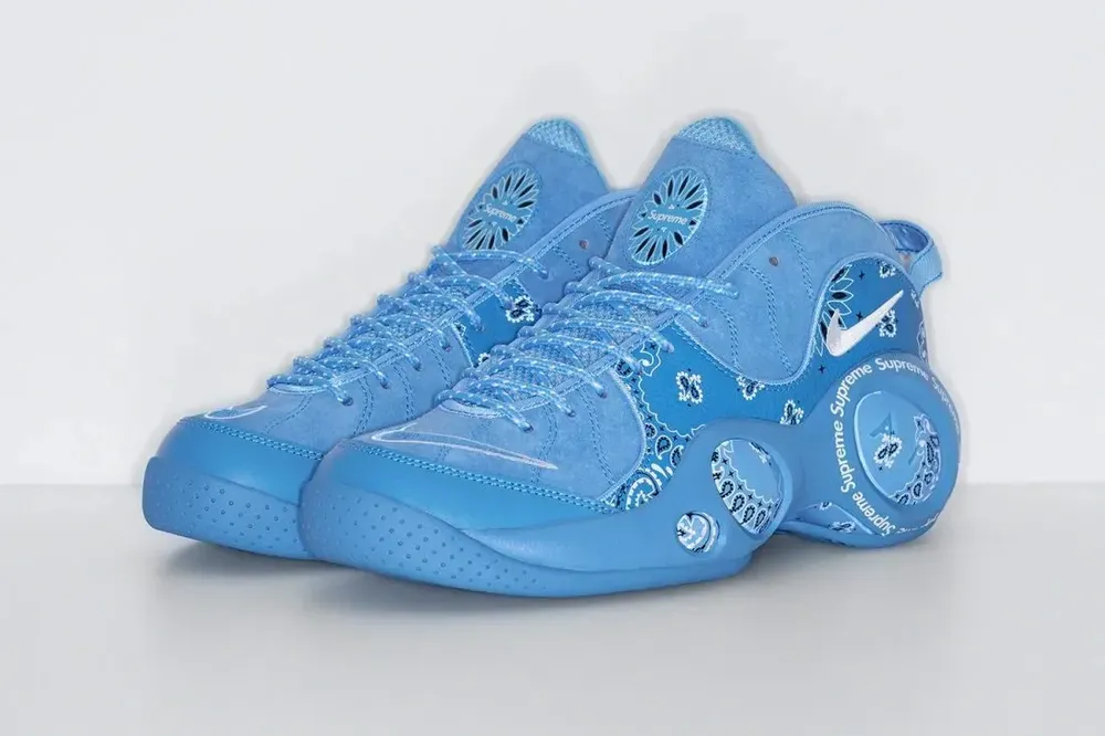 supreme-nike-air-zoom-flight-95-university-blue-dj8604-400.webp