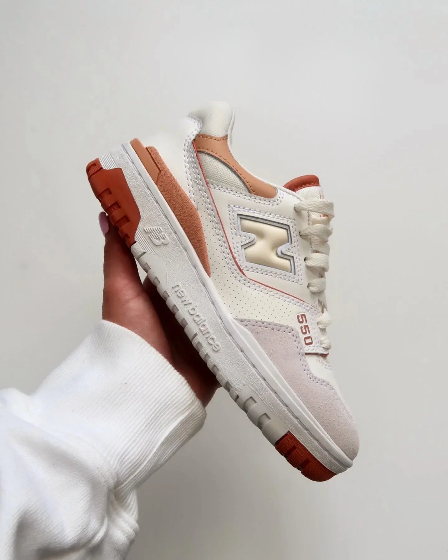 sneakers printemps 2022 new balance white au lait