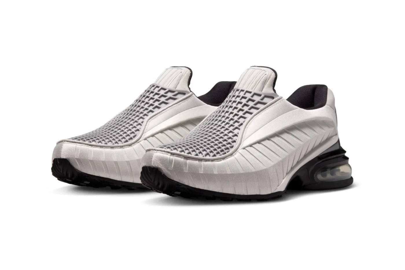 Nike AIr Max Dolce Metallic Silver IB4527-001
