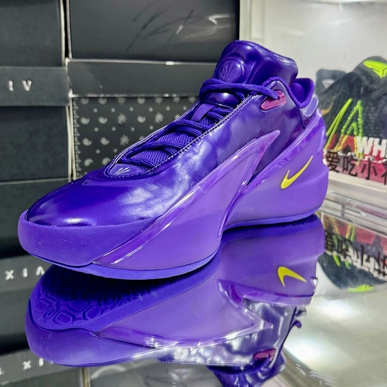 NOCTA Nike KD 19 violet vue de profil paire