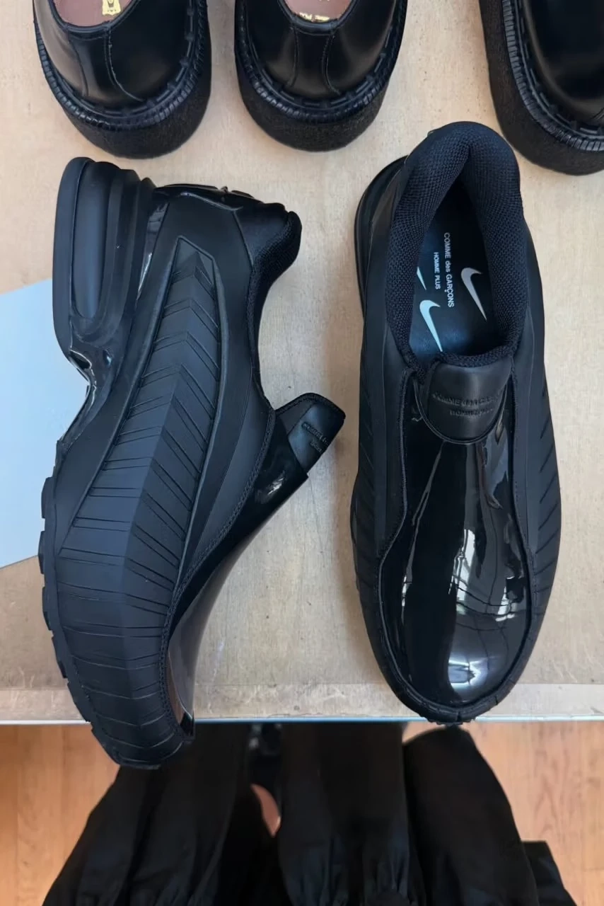 CDG Nike Air Max Dolce collaboration