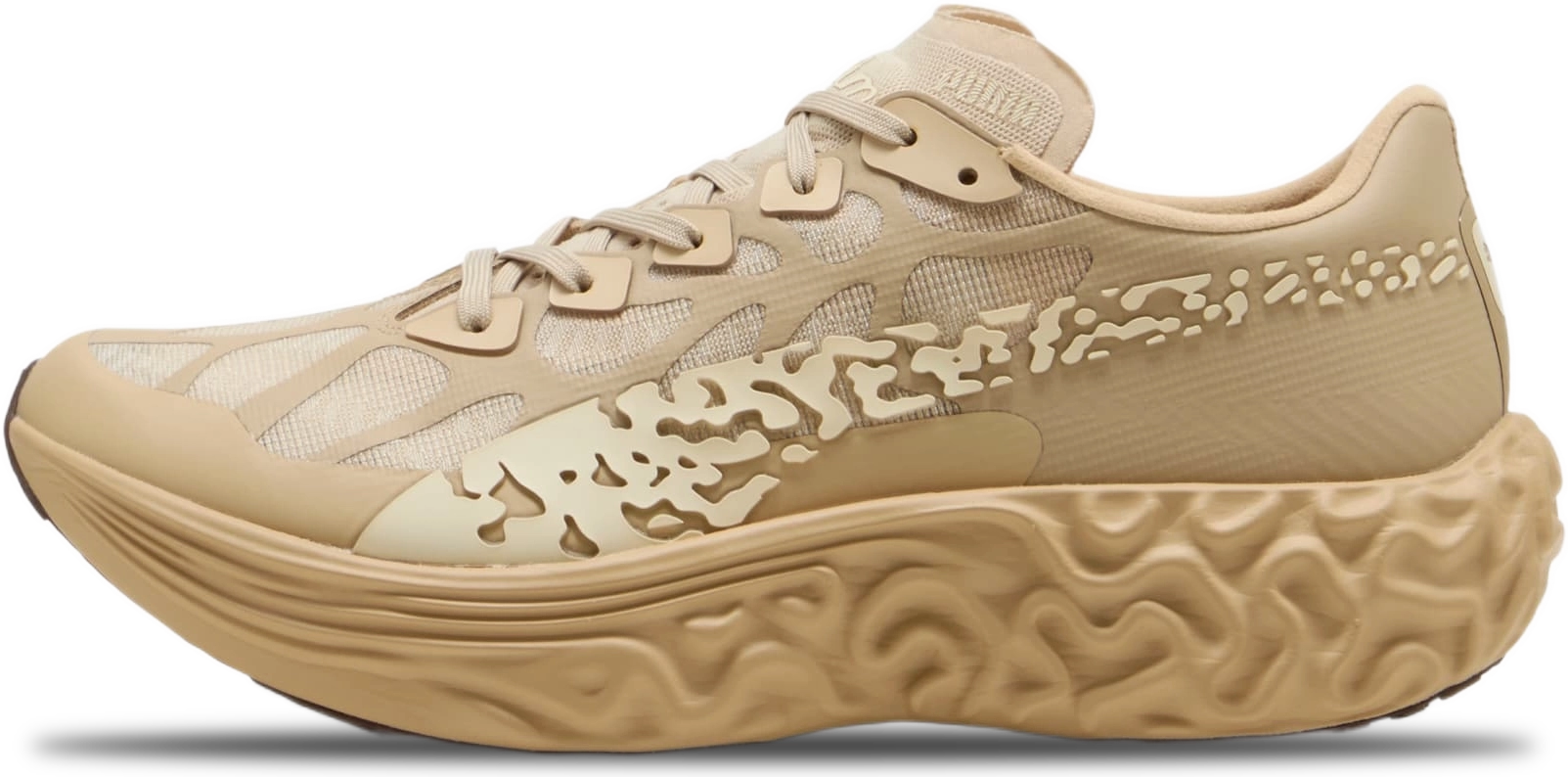 media/DqYV3istsdtu/tmppuma-x-salehe-bembury-velum-nitro-toasted-almond-sand-dune-409419-01-4-2000x2000.webp