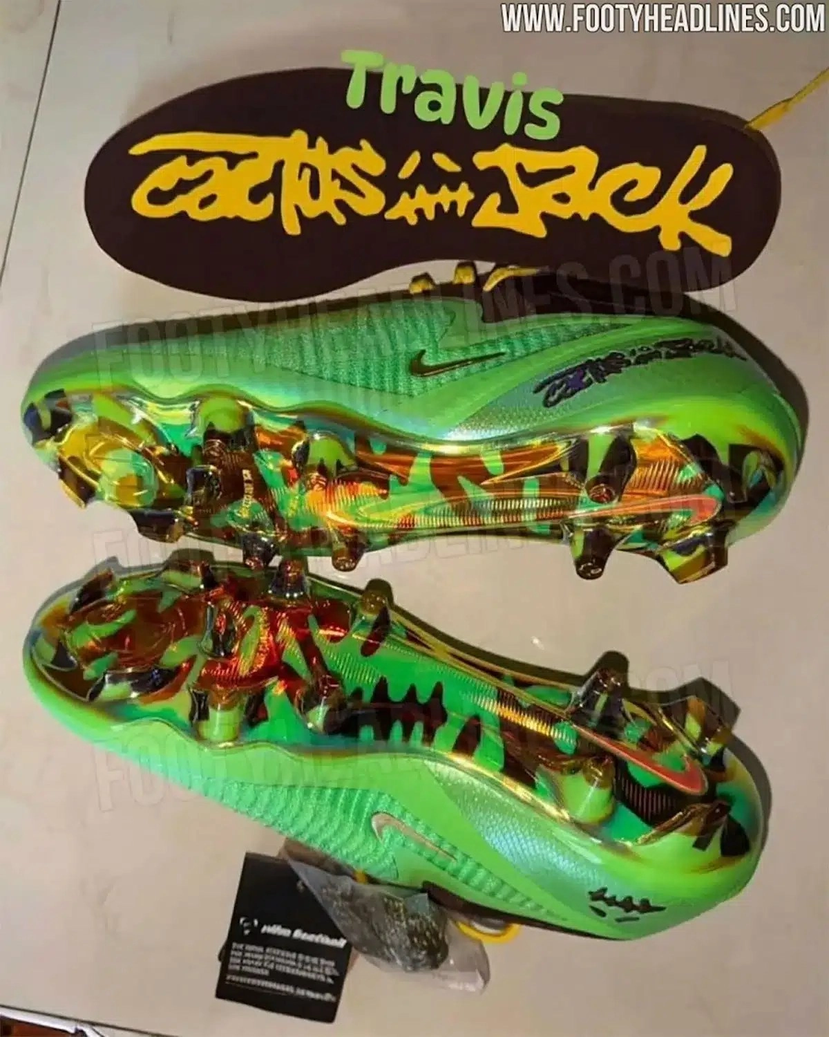 knmen149-0117 Travis Scott×NikePS 21㎝ 2026 World Cup : Travis Scott and Nike Unveil the Phantom 6