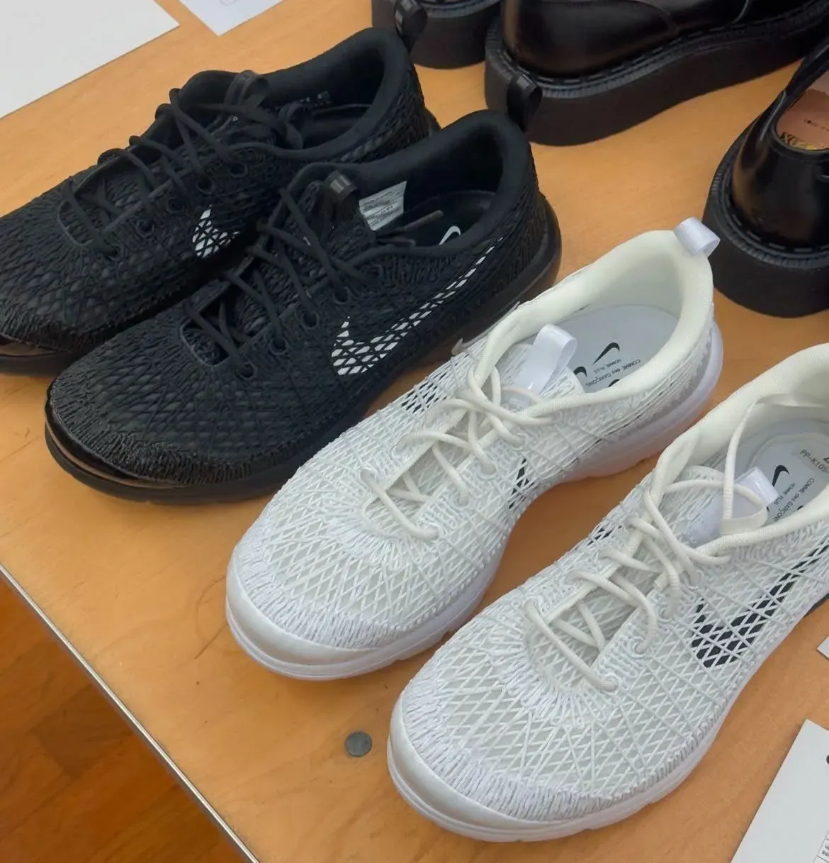 comme des garçons nike air rejuven8