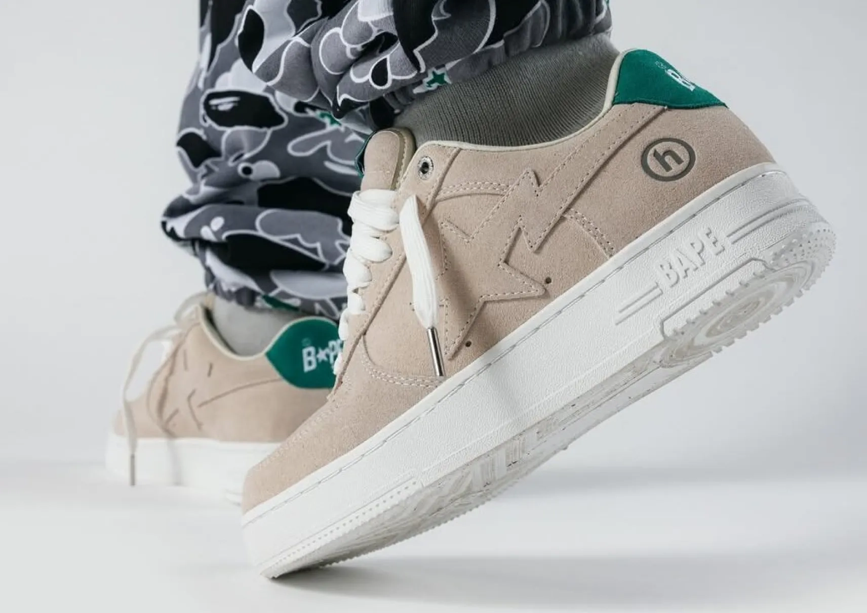 Hidden NY signe sa première collab avec BAPE