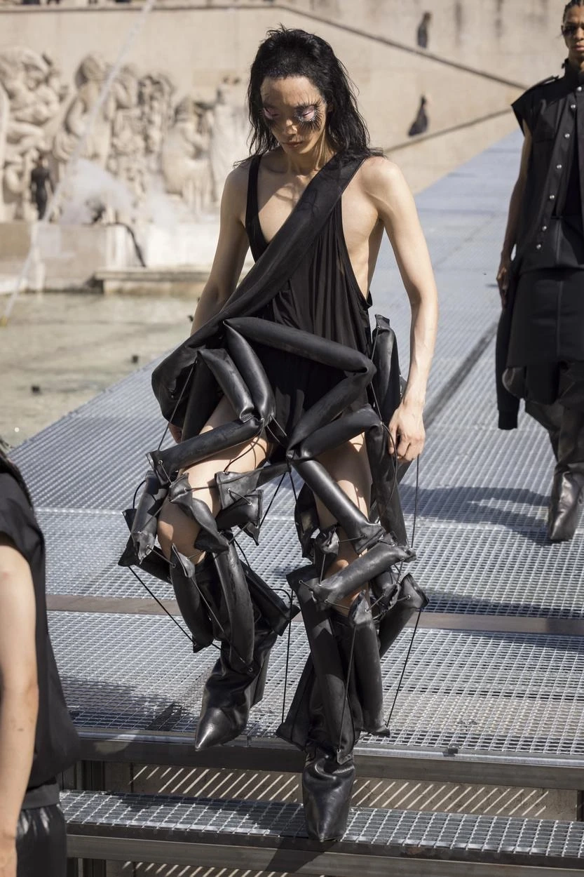 Rick Owens et adidas réinventent le sportswear technique