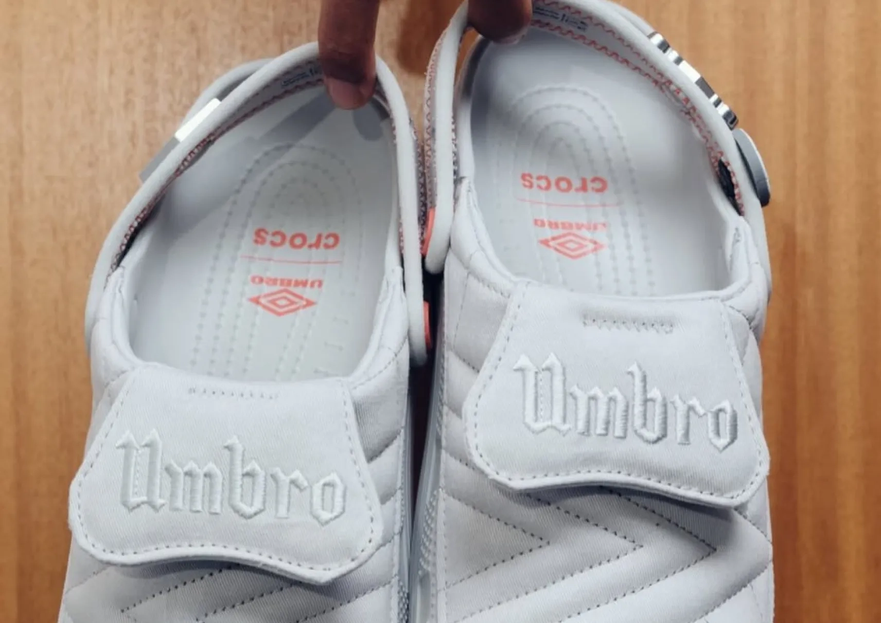 Umbro x Crocs Classic Clog : when football steps off the pitch