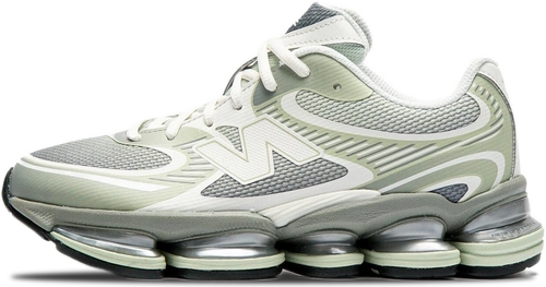 New Balance 2000 SILVER MOSS BAYBERRY SEA SALT image
