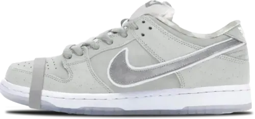 image de Concepts Nike SB Dunk Low White Lobster FD8776-100