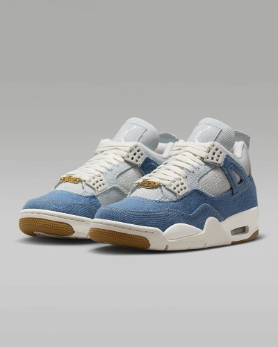 WMNS-AIR-JORDAN-4-RETRO-TEX.png