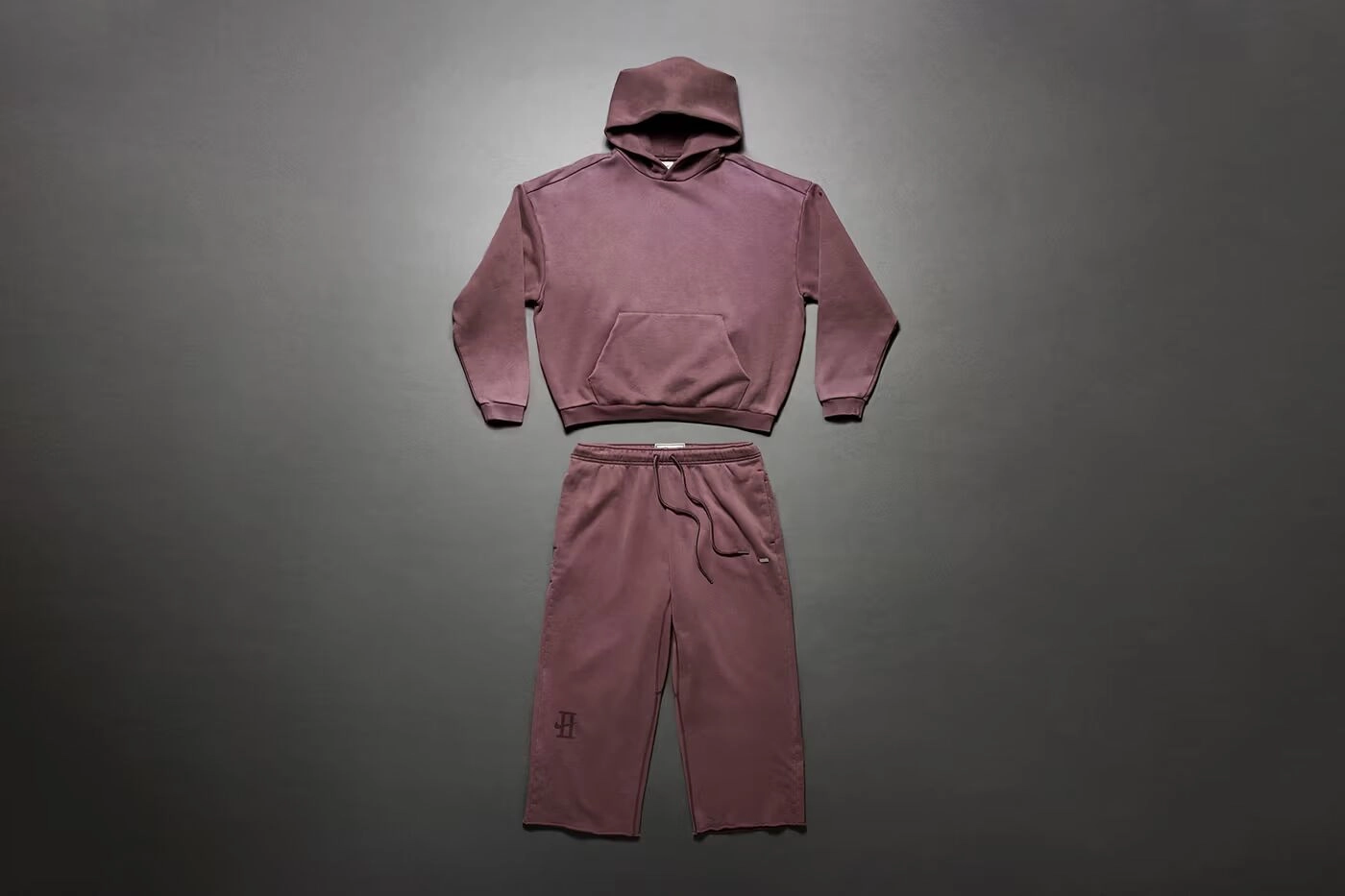 Sweat à capuche et pantalon Nike Devin Booker bordeaux sur fond gris
