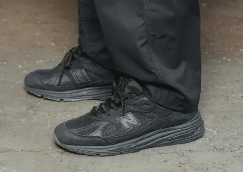 image de Stone Island x New Balance 991v2 Black U991SK2