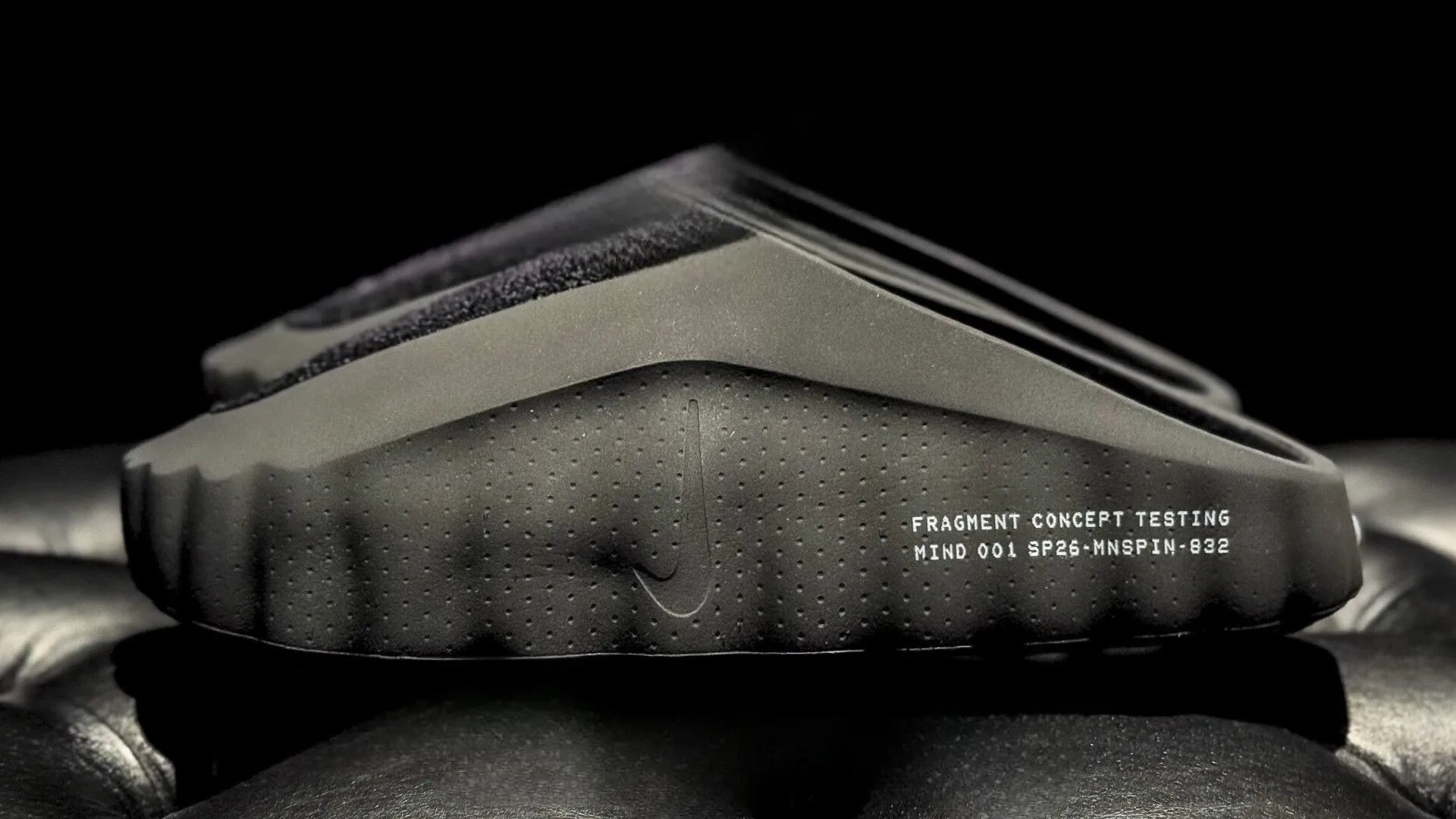 Fragment design Nike Mind 001