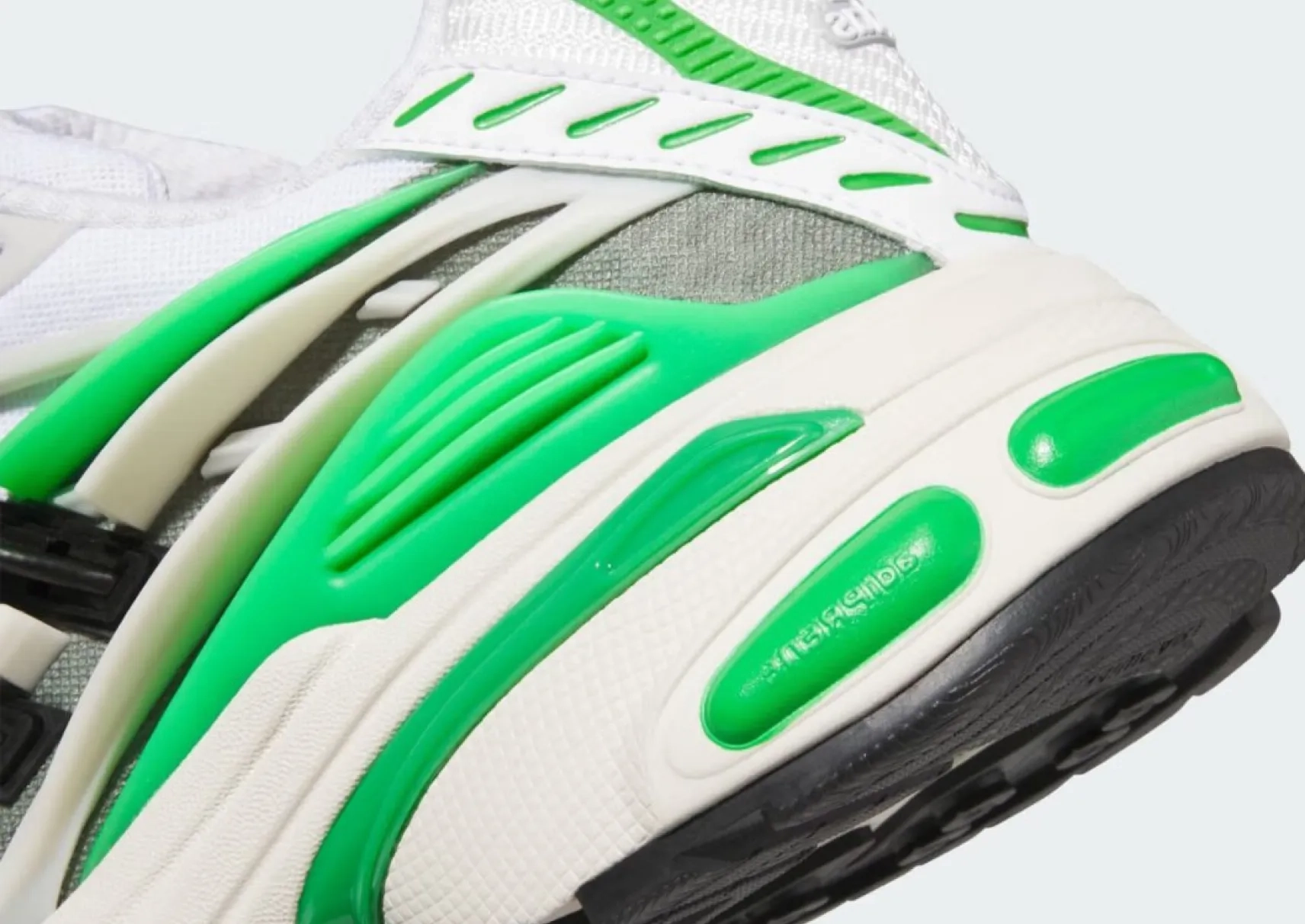 Octobre 2025 : sélection des paires de sneakers à ne pas manquer