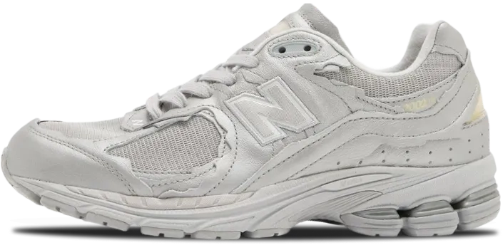 Size? x New Balance 2002R Protection Pack SILVER