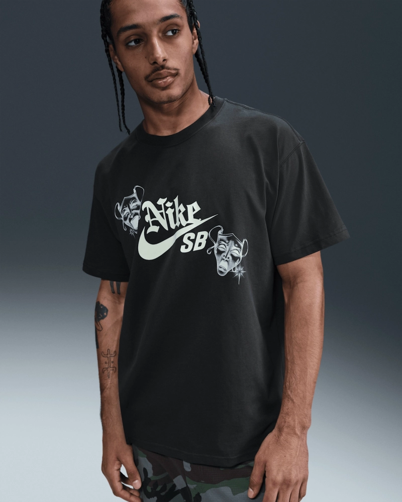 【ウィルソン】シャツ Hayley Wilson x Nike SB Skate T-Shirt 