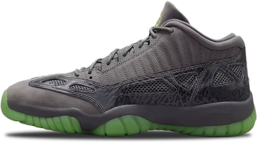 Imagen de Quai 54 x Air Jordan 11 Low IE 2026 Gunsmoke IR2368-001