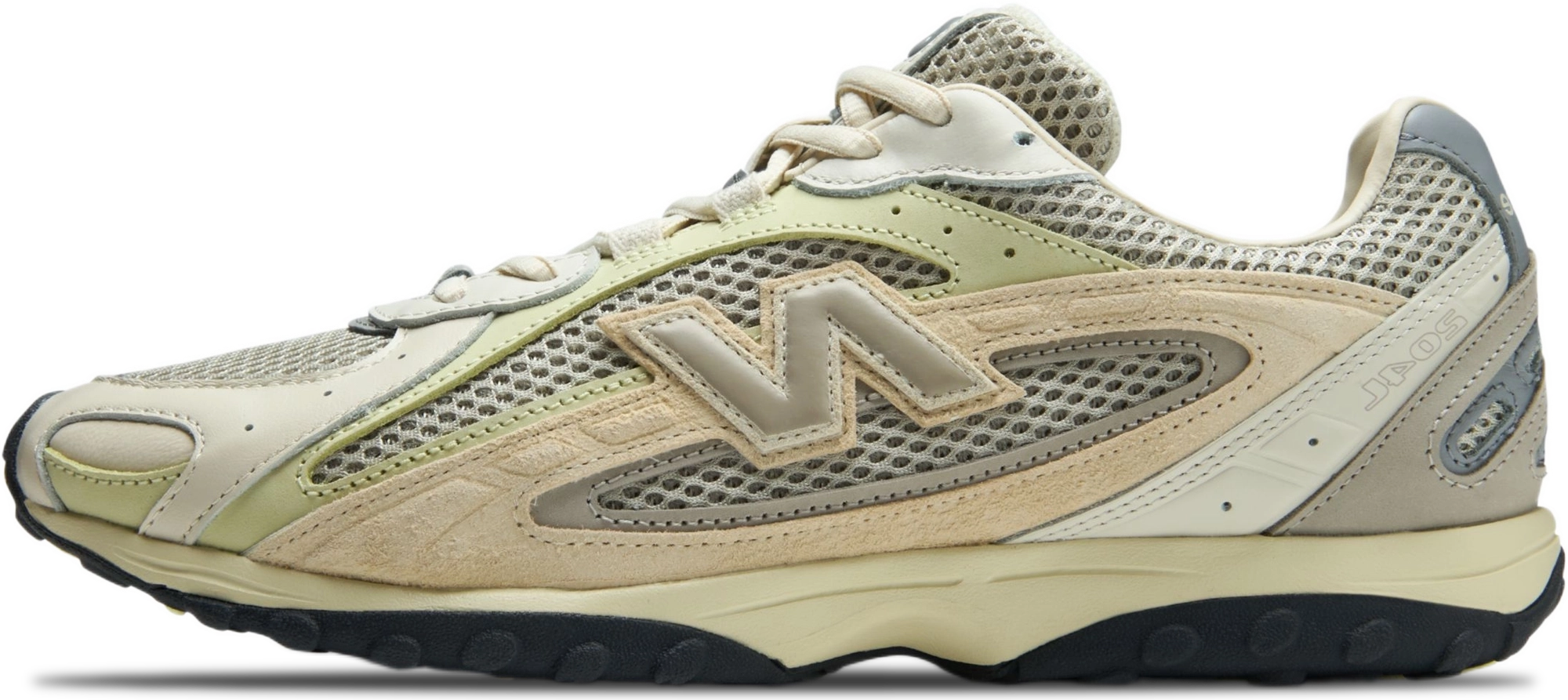 AURALEE x New Balance 204L 