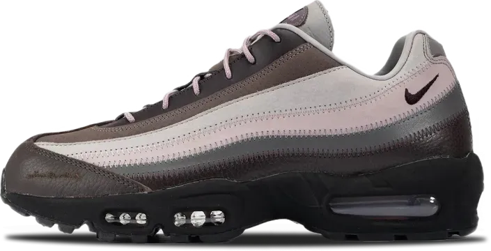media/lpsbLs0sqce7/tmpa-ma-maniere-nike-air-max-95.webp-2000x2000.webp