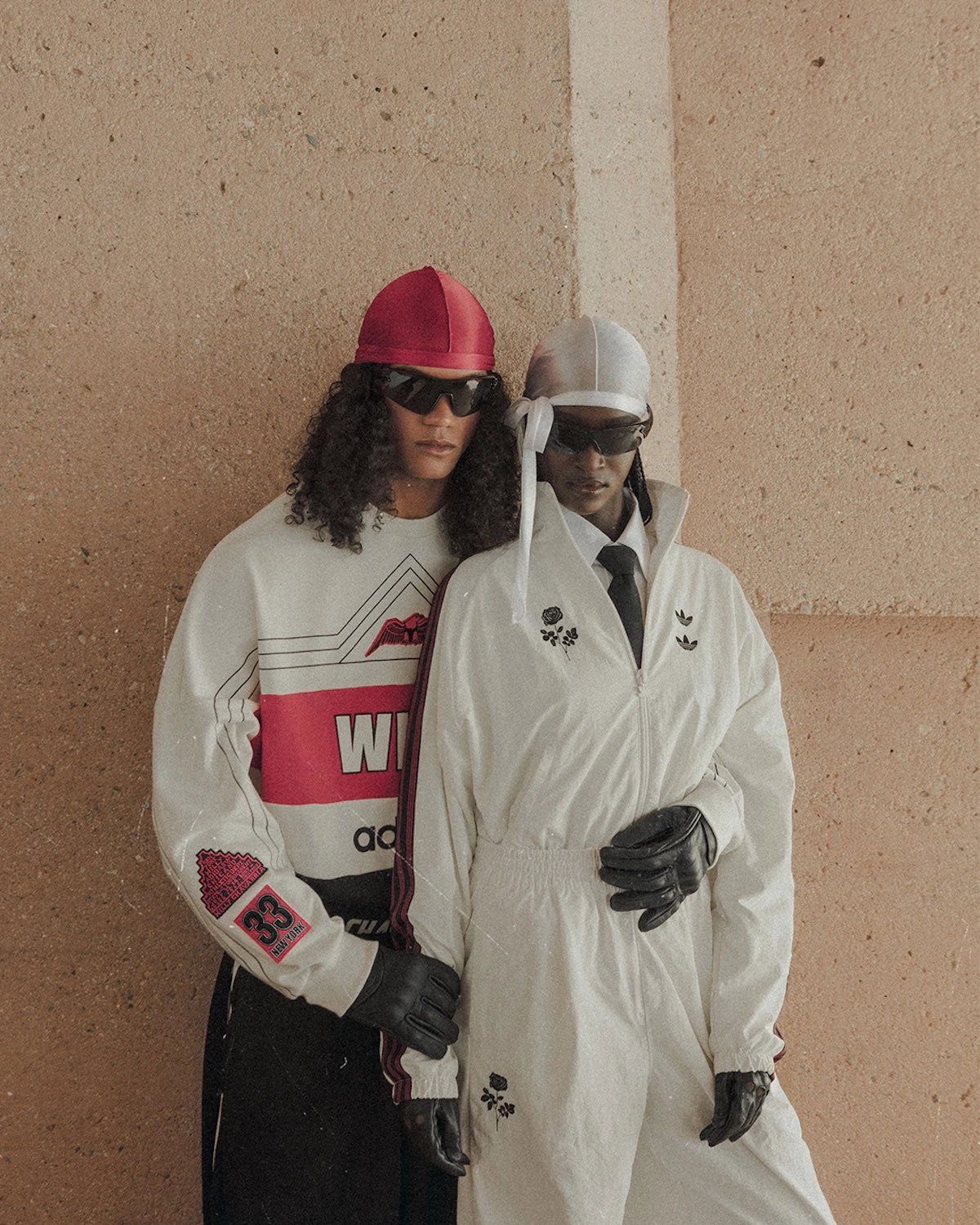 Campagne Love Prevails, duo crewneck et veste cargo Willy Chavarria x adidas