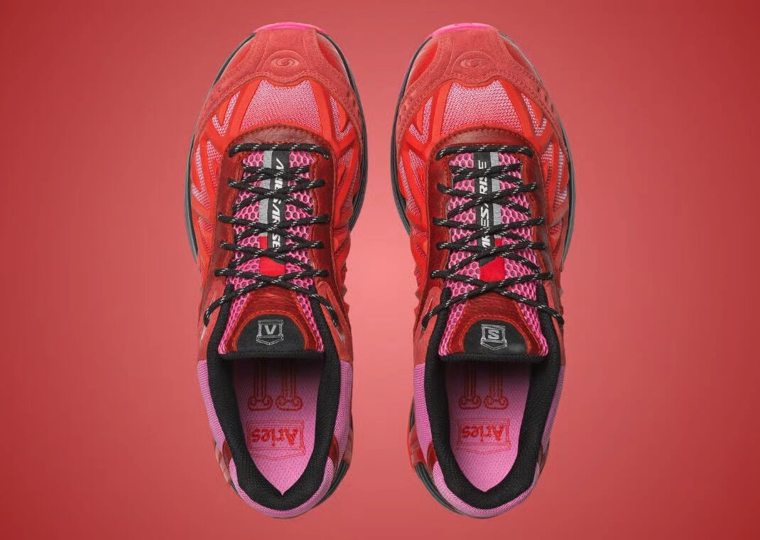 british streetwear brand aries links with salomon for xt whisper pack 1 rose et rouge vu au dessus